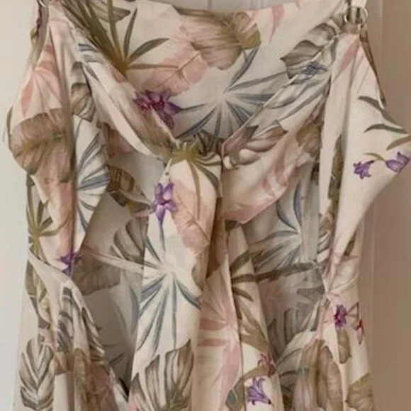 Never been worn Forever 21 Botanical Print tieback dress - Picture 2 of 4